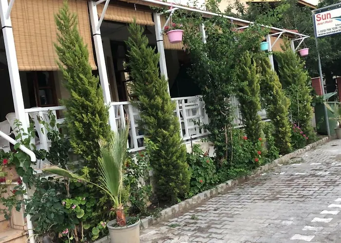 Sun Hotel apartamentowy Gümüldür